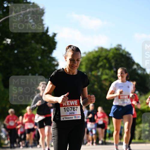 08.06.2024 - REWE Women's Run Dr. Thomas Lammeyer http://msf.ph/oto/6244400 09.06.2024 09:20:44 Laufen 10767, 109 meine-sportfotos.de