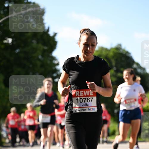 08.06.2024 - REWE Women's Run Dr. Thomas Lammeyer http://msf.ph/oto/6244403 09.06.2024 09:20:44 Laufen 10767 meine-sportfotos.de