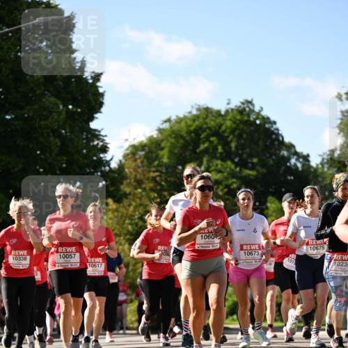 08.06.2024 - REWE Women's Run Dr. Thomas Lammeyer http://msf.ph/oto/6244437 09.06.2024 09:20:48 Laufen 10338, 10057, 10617, 203, 1060, 10673, 10675, 1019, 10230, 1067 meine-sportfotos.de