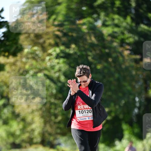 08.06.2024 - REWE Women's Run Dr. Thomas Lammeyer http://msf.ph/oto/6246029 09.06.2024 09:25:20 Laufen 10120 meine-sportfotos.de