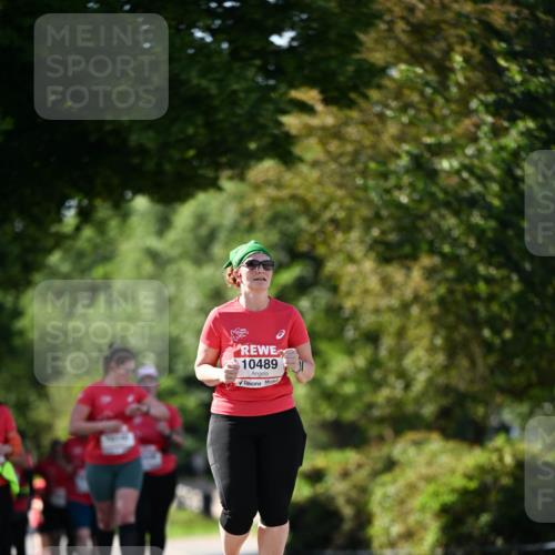 08.06.2024 - REWE Women's Run Dr. Thomas Lammeyer http://msf.ph/oto/6246099 09.06.2024 09:25:29 Laufen 10489 meine-sportfotos.de