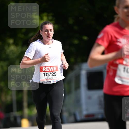 08.06.2024 - REWE Women's Run Dr. Thomas Lammeyer http://msf.ph/oto/6247214 09.06.2024 09:35:35 Laufen 10729, 10 meine-sportfotos.de