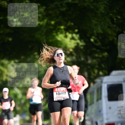 08.06.2024 - REWE Women's Run Dr. Thomas Lammeyer http://msf.ph/oto/6247298 09.06.2024 09:36:34 Laufen 10467 meine-sportfotos.de