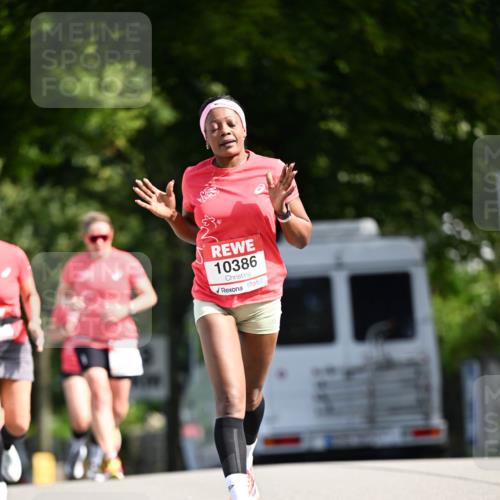 08.06.2024 - REWE Women's Run Dr. Thomas Lammeyer http://msf.ph/oto/6247712 09.06.2024 09:38:30 Laufen 10386 meine-sportfotos.de
