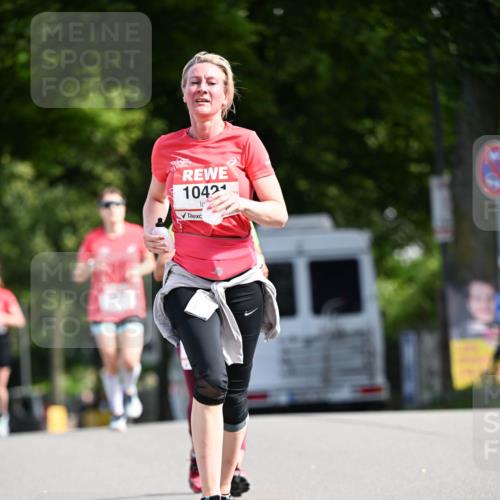 08.06.2024 - REWE Women's Run Dr. Thomas Lammeyer http://msf.ph/oto/6247854 09.06.2024 09:38:59 Laufen 10421 meine-sportfotos.de
