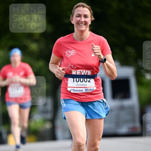 08.06.2024 - REWE Women's Run Dr. Thomas Lammeyer http://msf.ph/oto/6248208 09.06.2024 09:40:23 Laufen 10002 meine-sportfotos.de