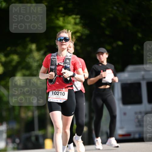 08.06.2024 - REWE Women's Run Dr. Thomas Lammeyer http://msf.ph/oto/6248291 09.06.2024 09:40:37 Laufen 10210 meine-sportfotos.de