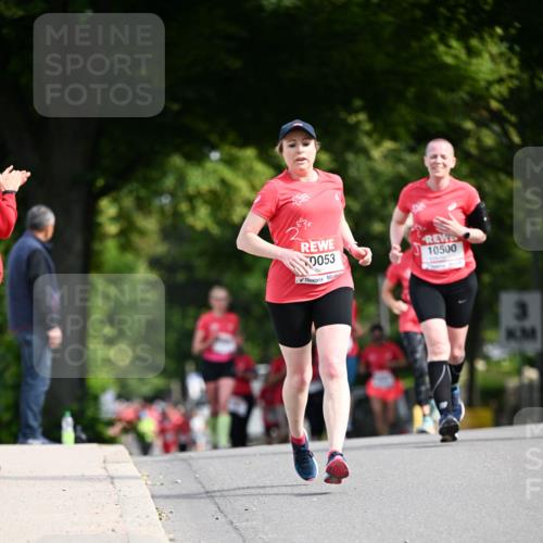 08.06.2024 - REWE Women's Run Dr. Thomas Lammeyer http://msf.ph/oto/6248688 09.06.2024 09:41:32 Laufen 0053, 10500 meine-sportfotos.de