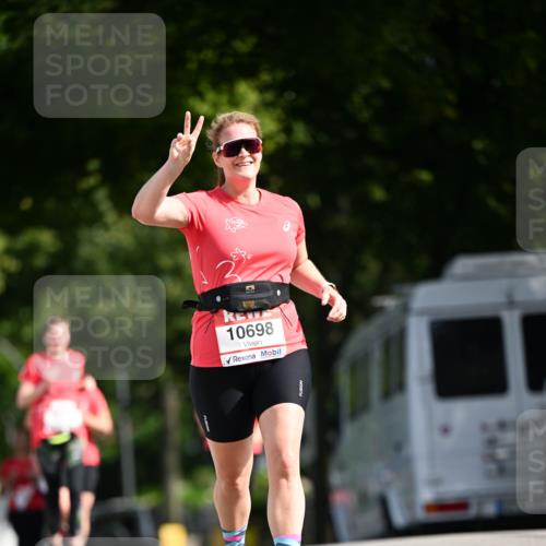 08.06.2024 - REWE Women's Run Dr. Thomas Lammeyer http://msf.ph/oto/6249211 09.06.2024 09:42:57 Laufen 10698 meine-sportfotos.de