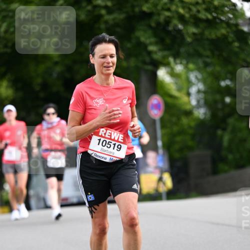 08.06.2024 - REWE Women's Run Dr. Thomas Lammeyer http://msf.ph/oto/6249475 09.06.2024 09:43:34 Laufen 10519 meine-sportfotos.de