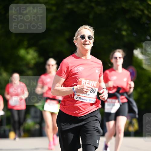 08.06.2024 - REWE Women's Run Dr. Thomas Lammeyer http://msf.ph/oto/6250029 09.06.2024 09:45:47 Laufen 89 meine-sportfotos.de
