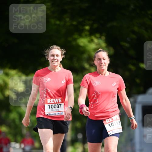 08.06.2024 - REWE Women's Run Dr. Thomas Lammeyer http://msf.ph/oto/6250070 09.06.2024 09:45:55 Laufen 10087, 10118 meine-sportfotos.de