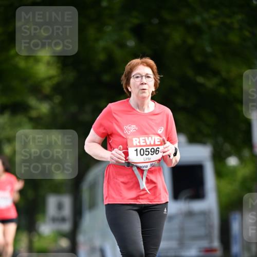 08.06.2024 - REWE Women's Run Dr. Thomas Lammeyer http://msf.ph/oto/6250152 09.06.2024 09:46:17 Laufen 10596, 11 meine-sportfotos.de
