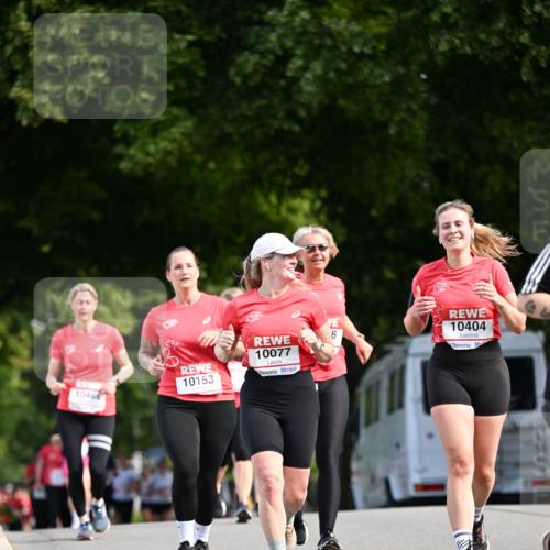 08.06.2024 - REWE Women's Run Dr. Thomas Lammeyer http://msf.ph/oto/6250375 09.06.2024 09:46:46 Laufen 10077, 8, 10464, 10153, 10404 meine-sportfotos.de