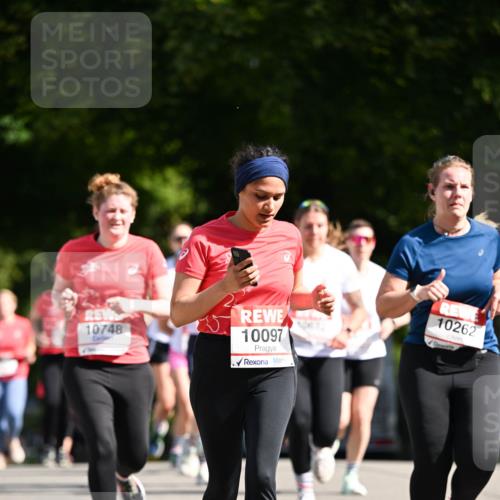 08.06.2024 - REWE Women's Run Dr. Thomas Lammeyer http://msf.ph/oto/6250465 09.06.2024 09:47:01 Laufen 10748, 10097, 10262 meine-sportfotos.de