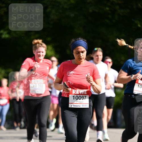 08.06.2024 - REWE Women's Run Dr. Thomas Lammeyer http://msf.ph/oto/6250468 09.06.2024 09:47:01 Laufen 10748, 10097, 10 meine-sportfotos.de