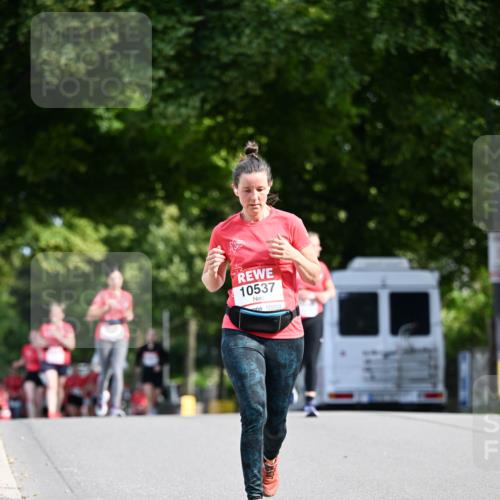 08.06.2024 - REWE Women's Run Dr. Thomas Lammeyer http://msf.ph/oto/6250497 09.06.2024 09:47:10 Laufen 10537 meine-sportfotos.de