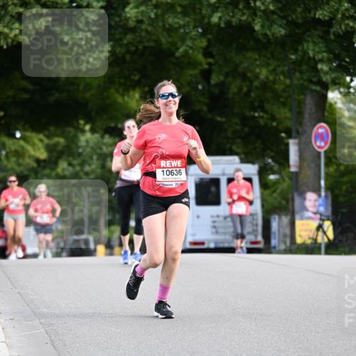 08.06.2024 - REWE Women's Run Dr. Thomas Lammeyer http://msf.ph/oto/6250753 09.06.2024 09:47:43 Laufen 10636 meine-sportfotos.de