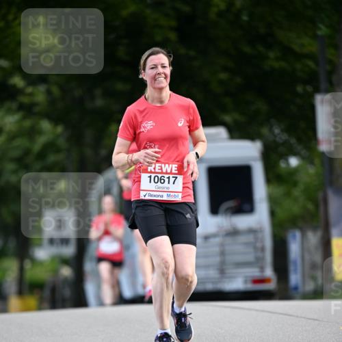 08.06.2024 - REWE Women's Run Dr. Thomas Lammeyer http://msf.ph/oto/6250946 09.06.2024 09:48:17 Laufen 10617 meine-sportfotos.de