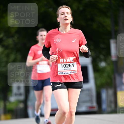 08.06.2024 - REWE Women's Run Dr. Thomas Lammeyer http://msf.ph/oto/6251009 09.06.2024 09:48:27 Laufen 10254 meine-sportfotos.de