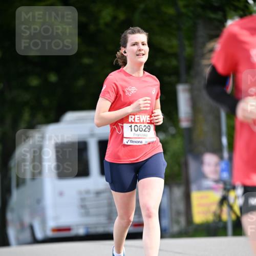 08.06.2024 - REWE Women's Run Dr. Thomas Lammeyer http://msf.ph/oto/6251016 09.06.2024 09:48:28 Laufen 10629 meine-sportfotos.de
