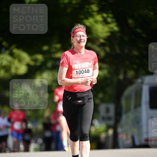 08.06.2024 - REWE Women's Run Dr. Thomas Lammeyer http://msf.ph/oto/6251157 09.06.2024 09:49:02 Laufen 10048 meine-sportfotos.de