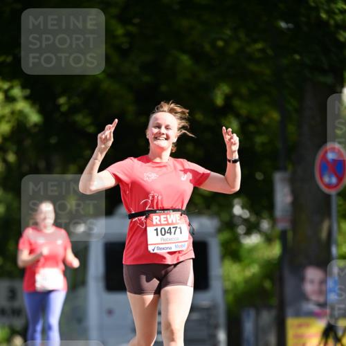 08.06.2024 - REWE Women's Run Dr. Thomas Lammeyer http://msf.ph/oto/6251176 09.06.2024 09:49:07 Laufen 10471 meine-sportfotos.de