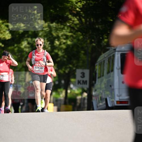 08.06.2024 - REWE Women's Run Dr. Thomas Lammeyer http://msf.ph/oto/6251392 09.06.2024 09:49:56 Laufen 10270, 10435, 3 meine-sportfotos.de