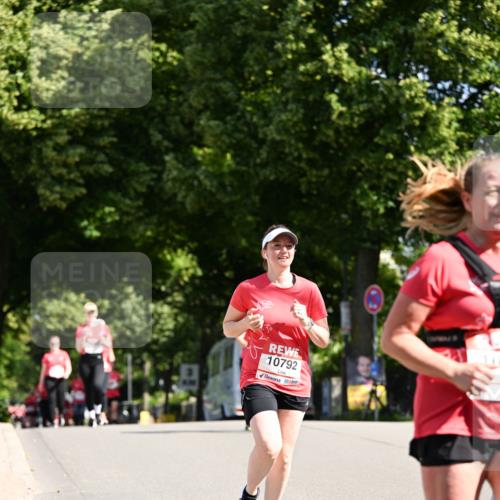 08.06.2024 - REWE Women's Run Dr. Thomas Lammeyer http://msf.ph/oto/6251951 09.06.2024 09:51:24 Laufen 10792 meine-sportfotos.de