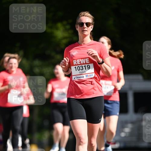 08.06.2024 - REWE Women's Run Dr. Thomas Lammeyer http://msf.ph/oto/6252682 09.06.2024 09:53:14 Laufen 10319 meine-sportfotos.de
