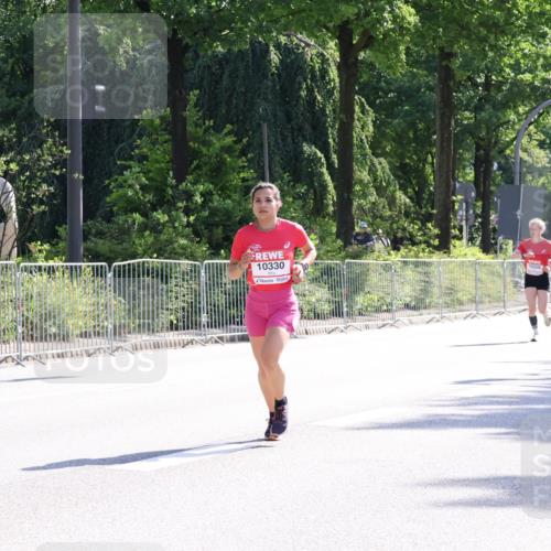 08.06.2024 - REWE Women's Run Strokosch-Dieckow http://msf.ph/oto/6257013 09.06.2024 09:47:20 Laufen 10330 meine-sportfotos.de