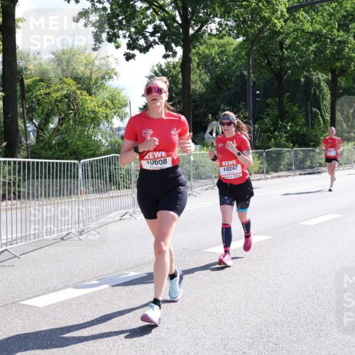 08.06.2024 - REWE Women's Run Strokosch-Dieckow http://msf.ph/oto/6257515 09.06.2024 09:51:00 Laufen 10608, 10247 meine-sportfotos.de