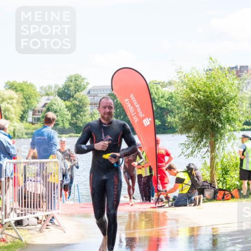 16.06.2024 - 7 Türme Triathlon MichiJ http://msf.ph/oto/6265381 16.06.2024 11:15:22 Schwimmen 21, 45, 166, 182, 183, 215, 267, 275, 287, 294 meine-sportfotos.de