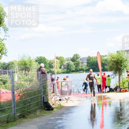 16.06.2024 - 7 Türme Triathlon MichiJ http://msf.ph/oto/6265492 16.06.2024 11:16:18 Schwimmen 30, 158, 175, 193, 199, 219, 283 meine-sportfotos.de