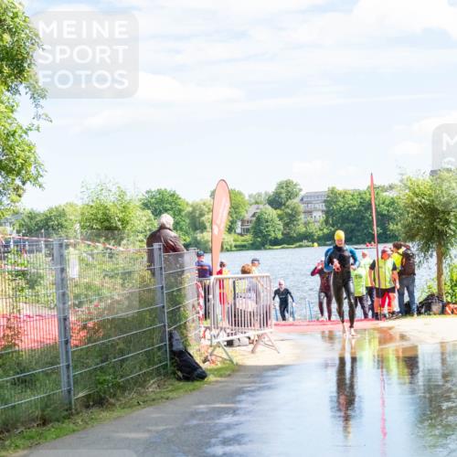 16.06.2024 - 7 Türme Triathlon MichiJ http://msf.ph/oto/6265507 16.06.2024 11:16:24 Schwimmen 30, 37, 158, 175, 193, 199, 217, 219, 231, 283 meine-sportfotos.de
