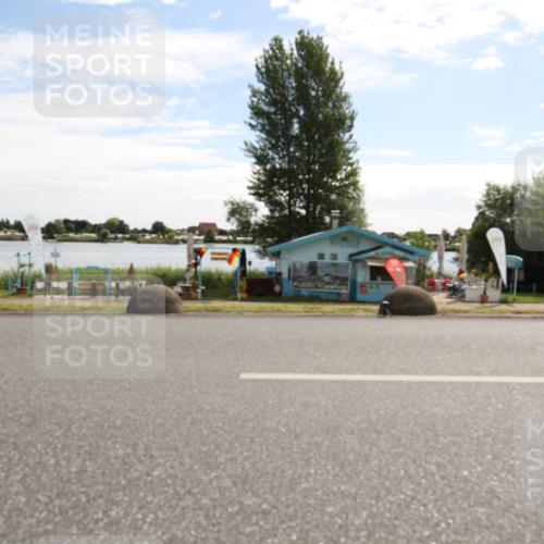 16.06.2024 - 26. Vierlanden-Triathlon Jannik Wohlers http://msf.ph/oto/6266283 16.06.2024 09:49:20 Radfahren  meine-sportfotos.de