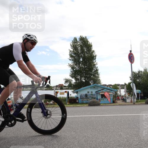 16.06.2024 - 26. Vierlanden-Triathlon Jannik Wohlers http://msf.ph/oto/6266465 16.06.2024 10:14:09 Radfahren 35, 56, 58, 207, 211 meine-sportfotos.de