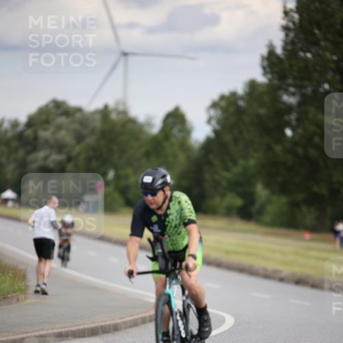 16.06.2024 - 26. Vierlanden-Triathlon Jannik Wohlers http://msf.ph/oto/6266638 16.06.2024 10:37:31 Radfahren 46, 54, 132, 171 meine-sportfotos.de