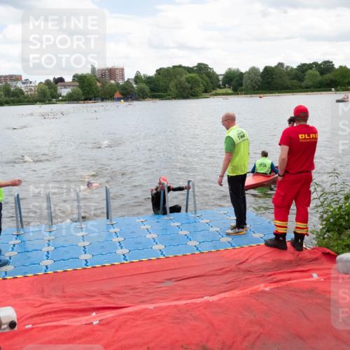 16.06.2024 - 7 Türme Triathlon MichiJ http://msf.ph/oto/6266915 16.06.2024 11:52:02 Schwimmen 542, 554, 587, 606 meine-sportfotos.de