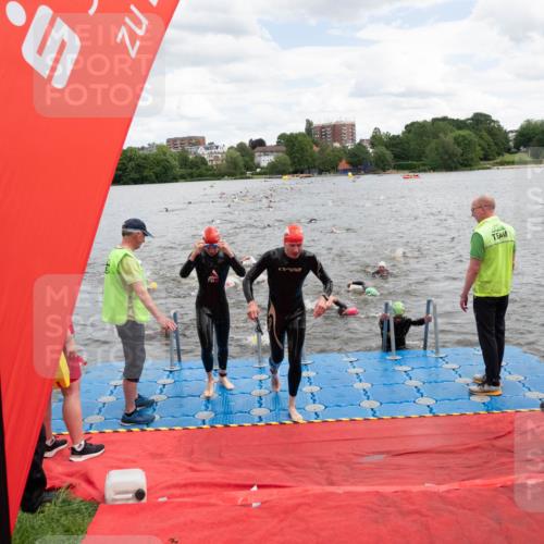 16.06.2024 - 7 Türme Triathlon MichiJ http://msf.ph/oto/6267217 16.06.2024 11:53:31 Schwimmen 309, 325, 346, 381, 397, 398, 441, 445, 450, 456, 472, 489, 520, 539, 572, 584, 593, 620 meine-sportfotos.de