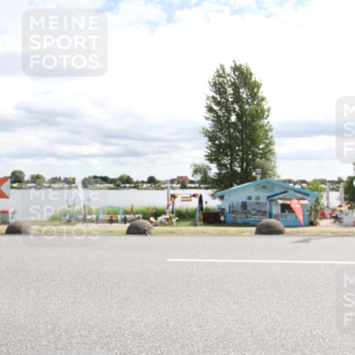 16.06.2024 - 26. Vierlanden-Triathlon Jannik Wohlers http://msf.ph/oto/6267269 16.06.2024 10:47:12 Radfahren  meine-sportfotos.de