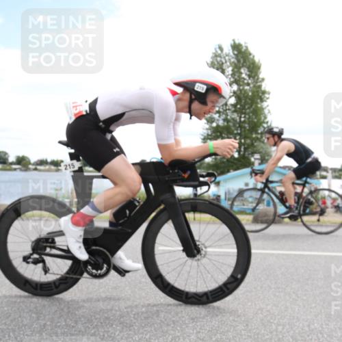 16.06.2024 - 26. Vierlanden-Triathlon Jannik Wohlers http://msf.ph/oto/6267553 16.06.2024 11:06:00 Radfahren 89, 138, 142, 215, 274, 295, 298, 349 meine-sportfotos.de