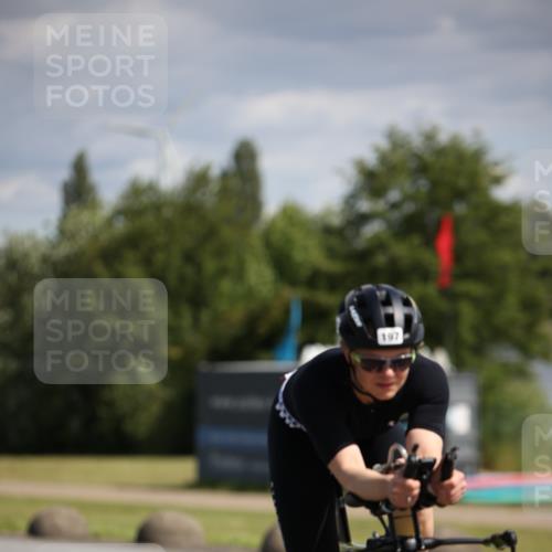 16.06.2024 - 26. Vierlanden-Triathlon Jannik Wohlers http://msf.ph/oto/6267620 16.06.2024 10:50:16 Radfahren 135, 197, 212 meine-sportfotos.de
