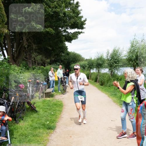 16.06.2024 - 7 Türme Triathlon MichiJ http://msf.ph/oto/6268231 16.06.2024 11:53:55 Schwimmen 133, 309, 325, 340, 385, 445, 450, 456, 498, 509, 584, 620 meine-sportfotos.de