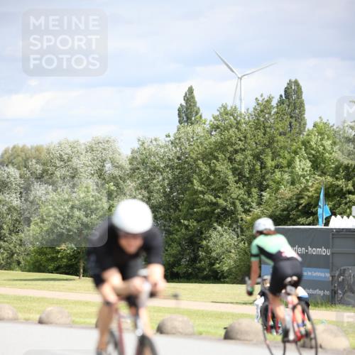 16.06.2024 - 26. Vierlanden-Triathlon Jannik Wohlers http://msf.ph/oto/6268242 16.06.2024 10:55:40 Radfahren 7, 50, 90, 114, 164, 205 meine-sportfotos.de