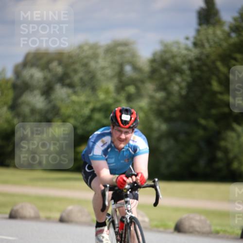 16.06.2024 - 26. Vierlanden-Triathlon Jannik Wohlers http://msf.ph/oto/6268328 16.06.2024 10:55:51 Radfahren 61, 200 meine-sportfotos.de