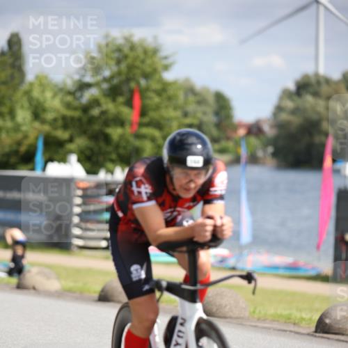 16.06.2024 - 26. Vierlanden-Triathlon Jannik Wohlers http://msf.ph/oto/6268579 16.06.2024 10:56:22 Radfahren 6, 168, 184 meine-sportfotos.de