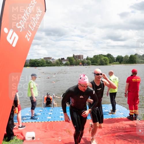 16.06.2024 - 7 Türme Triathlon MichiJ http://msf.ph/oto/6268702 16.06.2024 11:55:51 Schwimmen 320, 329, 353, 371, 372, 384, 396, 402, 430, 437, 443, 447, 454, 463, 485, 506, 514, 527, 551, 599, 616 meine-sportfotos.de