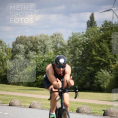 16.06.2024 - 26. Vierlanden-Triathlon Jannik Wohlers http://msf.ph/oto/6268918 16.06.2024 10:56:38 Radfahren 13, 113, 129, 133, 147, 197, 198, 212 meine-sportfotos.de