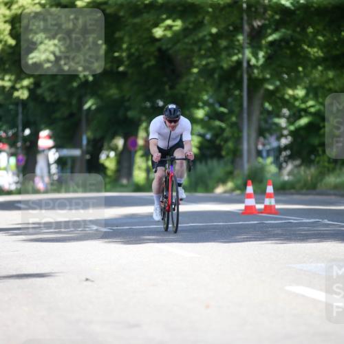 16.06.2024 - 7 Türme Triathlon Fuchs,  Jonas http://msf.ph/oto/6282706 16.06.2024 10:48:03 Radfahren 122 meine-sportfotos.de